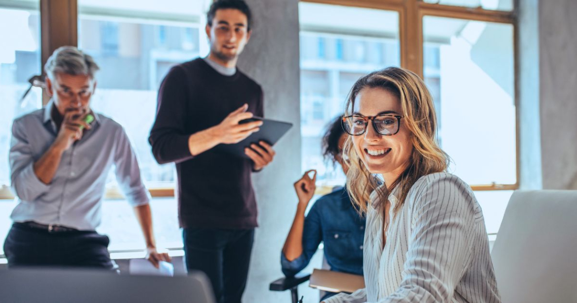 Strategia Di Marketing Online Large